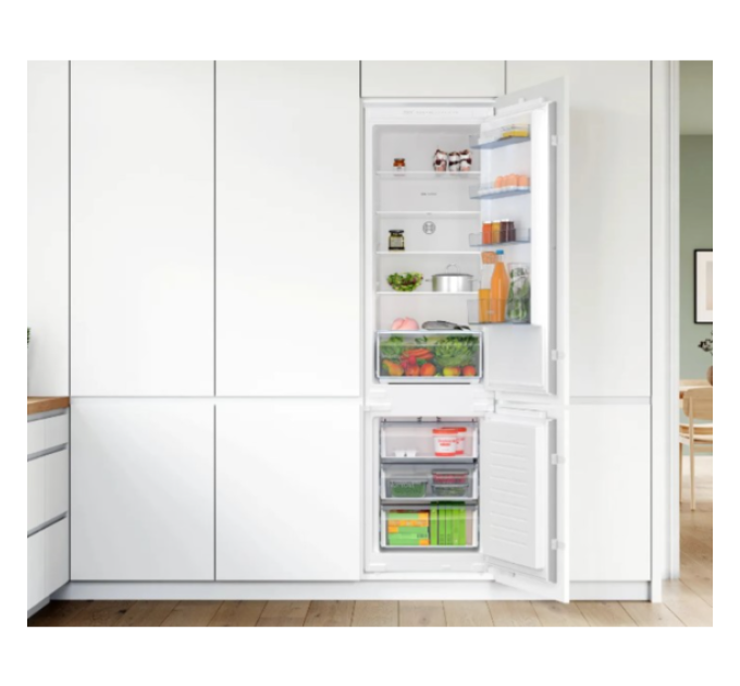 Холодильник Bosch KIN96NSE0