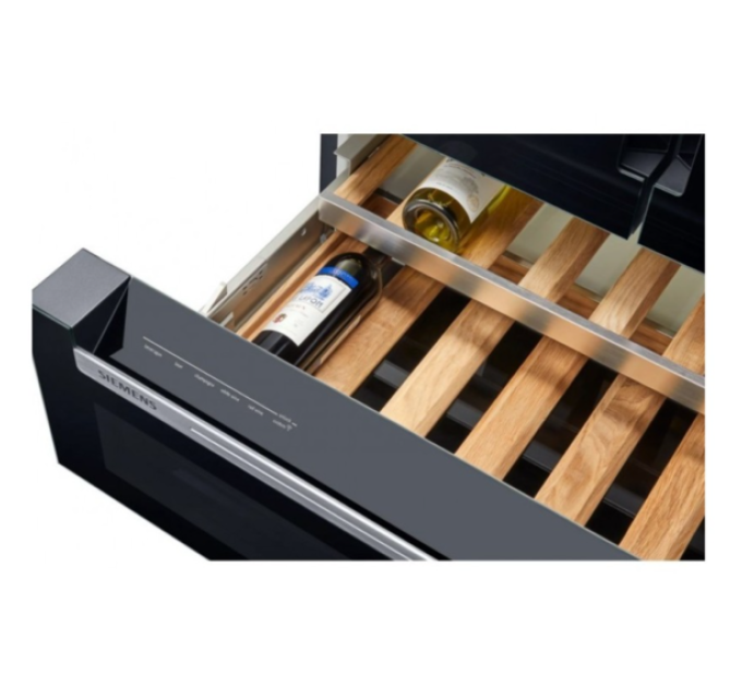 Холодильник з морозильною камерою Siemens KF96RSBEA