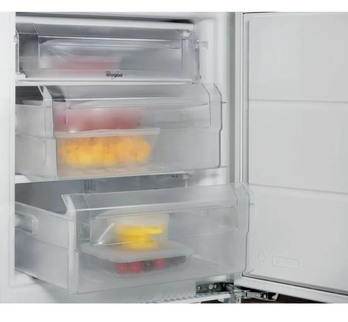 Морозильна камера Whirlpool WBUFZ011
