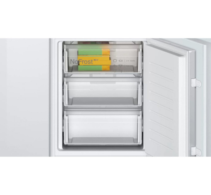 Холодильник Bosch KIN86VSE0